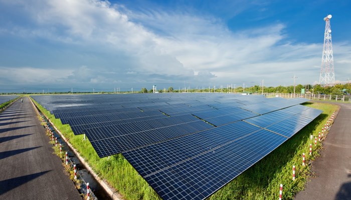 Solar Cells Performance Parameters and Power Calculation Method
