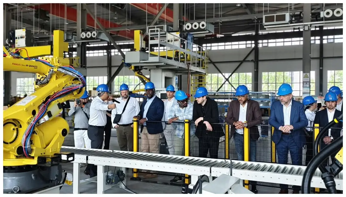 A Visiting Group From France Arrived at UGOOD Looked for Cooperation in New-Energy Area(pic3) A Visiting Group From France Arrived at UGOOD Looked for Cooperation in New-Energy Area(pic3)